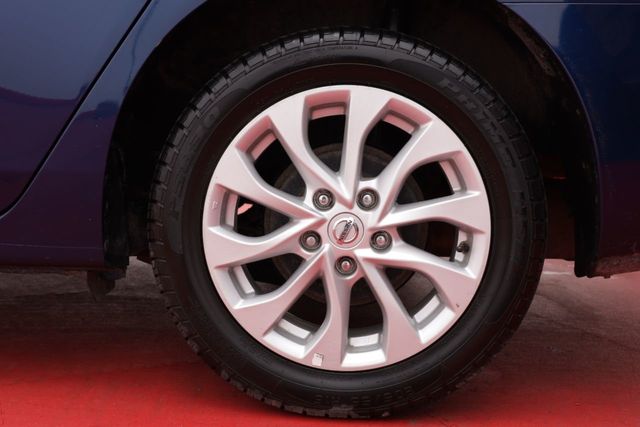 2019 Nissan Sentra  - 20702004 - 23