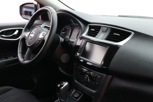 2019 Nissan Sentra  - 20920338 - 16