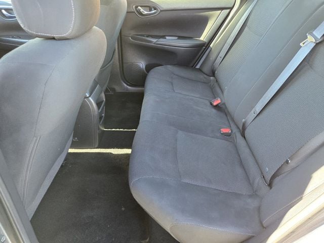 2019 Nissan Sentra S CVT - 22877209 - 8
