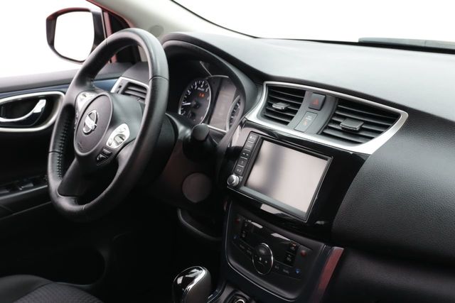 2019 Nissan Sentra SR CVT - 20702012 - 17