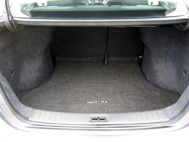 2019 Nissan Sentra SR CVT - 22939530 - 18