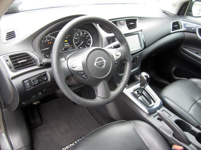 2019 Nissan Sentra SR CVT - 22939530 - 6