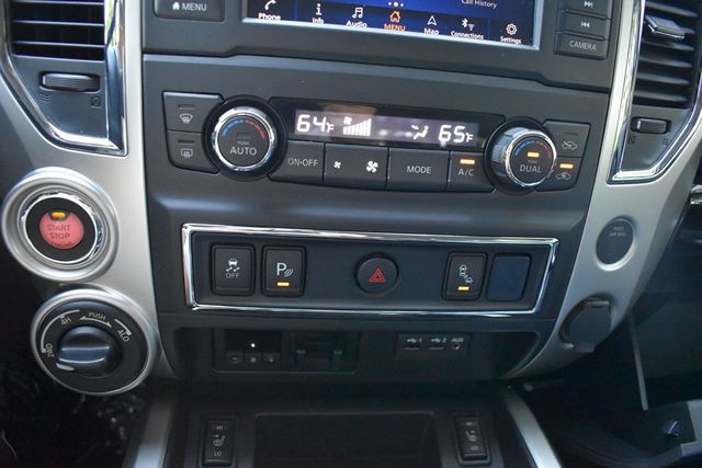 2019 Nissan Titan 4x4 Crew Cab SV - 22918972 - 16