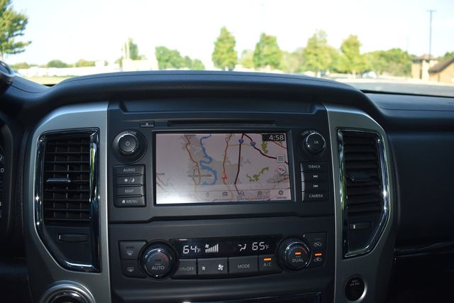 2019 Nissan Titan 4x4 Crew Cab SV - 22918972 - 17