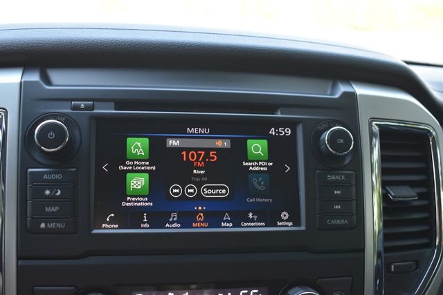 2019 Nissan Titan 4x4 Crew Cab SV - 22918972 - 18