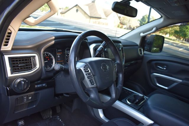 2019 Nissan Titan 4x4 Crew Cab SV - 22918972 - 1