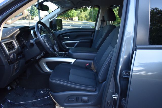 2019 Nissan Titan 4x4 Crew Cab SV - 22918972 - 26