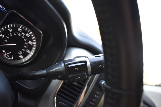 2019 Nissan Titan 4x4 Crew Cab SV - 22918972 - 42