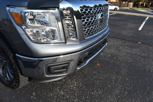 2019 Nissan Titan 4x4 Crew Cab SV - 22918972 - 51