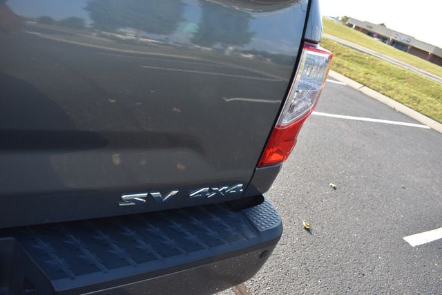 2019 Nissan Titan 4x4 Crew Cab SV - 22918972 - 71