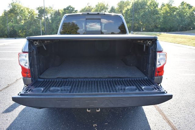 2019 Nissan Titan 4x4 Crew Cab SV - 22918972 - 74