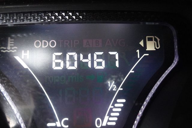 2019 Nissan Versa Sedan SV CVT - 22937616 - 17