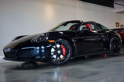 2019 Porsche 911 - WP0BB2A95KS125613
