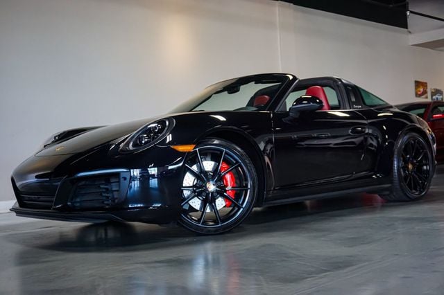 2019 Porsche 911 *Targa 4S* *7-Speed Manual* Sport Exhaust* *Rear Axle Steering* - 22906566 - 0