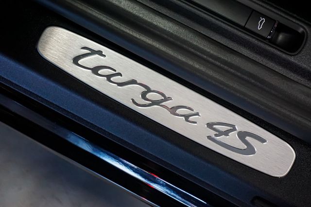 2019 Porsche 911 *Targa 4S* *7-Speed Manual* Sport Exhaust* *Rear Axle Steering* - 22906566 - 72