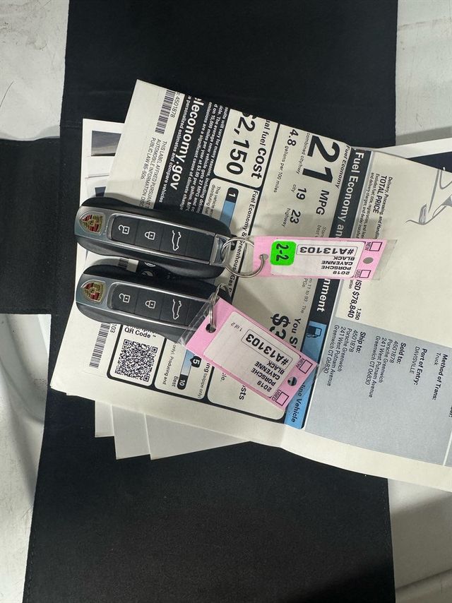 2019 Porsche Cayenne   - 22885209 - 27