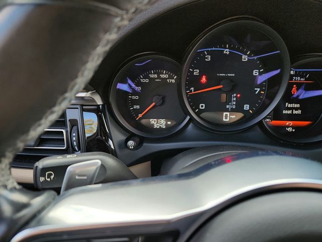 2019 Porsche Macan AWD with Premium Package Plus and 20'' Turbo Wheels - 22934664 - 20