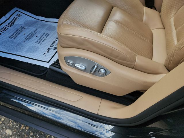 2019 Porsche Macan AWD with Premium Package Plus and 20'' Turbo Wheels - 22934664 - 23