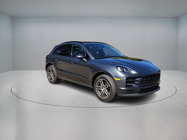 2019 Porsche Macan AWD with Premium Package Plus and 20'' Turbo Wheels - 22934664 - 3
