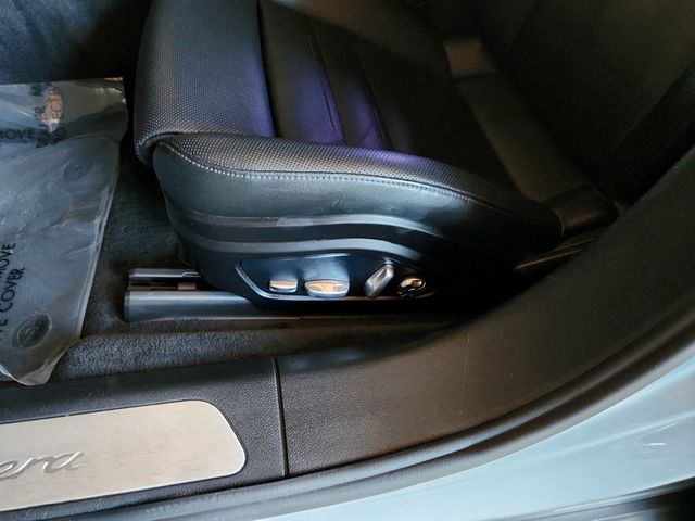 2019 Porsche Panamera RWD w/ 21'' Wheels, Premium Pkg, Rear 2+1 Seats, Cooled Fr Seats - 22935923 - 22