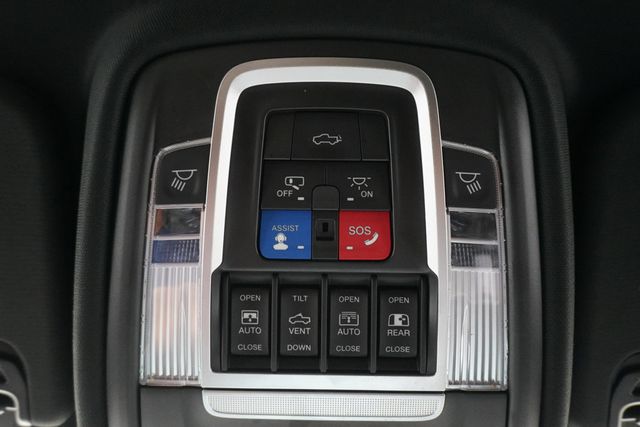 2019 Ram 1500 Big Horn 4x4 Crew Cab 5'7" Box - 22921696 - 25