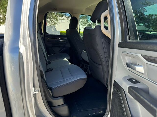 2019 Ram 1500 Big Horn 4x4 Crew Cab 6'4" Box - 22937596 - 10