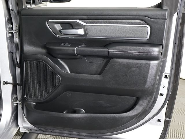 2019 Ram 1500 Big Horn/Lone Star 4x4 Crew Cab 5'7" Box - 22924936 - 24