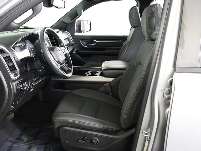 2019 Ram 1500 Big Horn/Lone Star 4x4 Crew Cab 5'7" Box - 22924936 - 29
