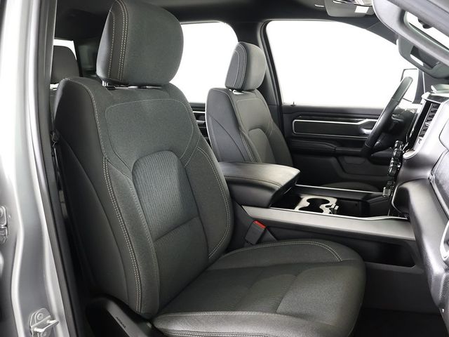 2019 Ram 1500 Big Horn/Lone Star 4x4 Crew Cab 5'7" Box - 22924936 - 30