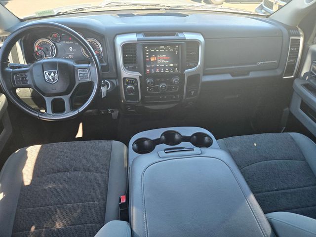 2019 Ram 1500 Classic  - 22929857 - 8