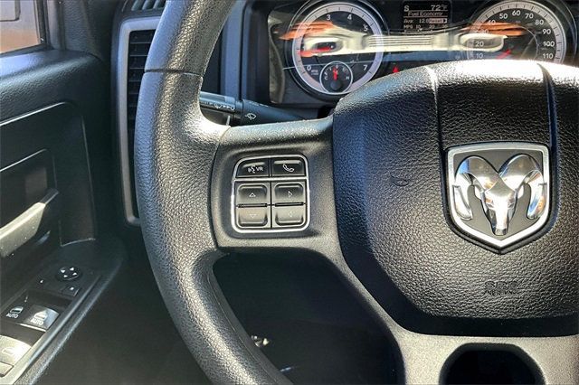2019 Ram 1500 Classic Express 4x4 Quad Cab 6'4" Box - 22927174 - 18