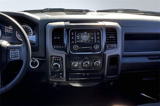 2019 Ram 1500 Classic Express 4x4 Quad Cab 6'4" Box - 22927174 - 21