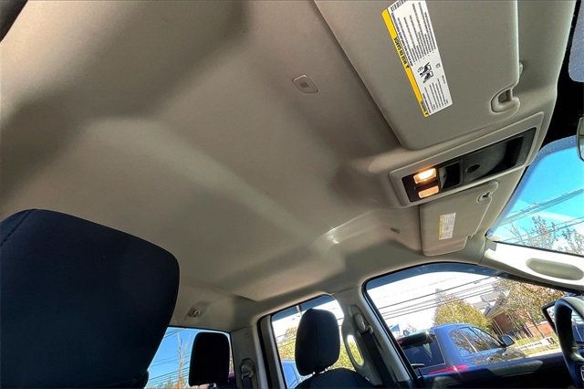 2019 Ram 1500 Classic Express 4x4 Quad Cab 6'4" Box - 22927174 - 29