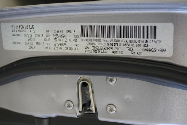 2019 Ram 1500 Classic Lone Star Silver 4x2 Crew Cab 5'7" Box - 22918570 - 26