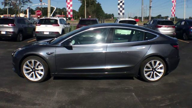2019 Tesla Model 3  - 22932696 - 4