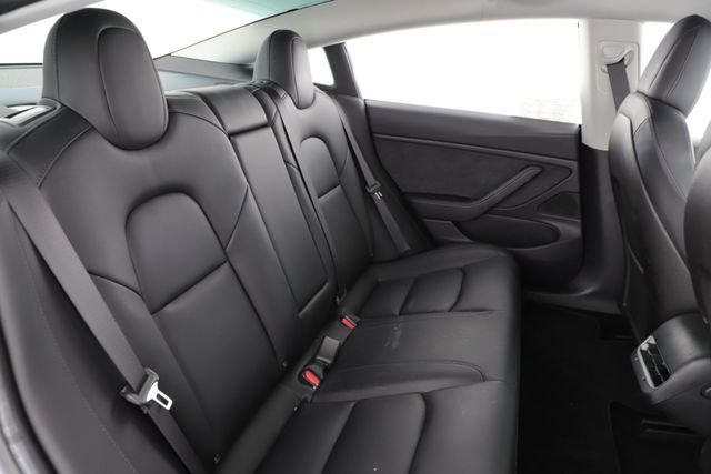 2019 Tesla Model 3 Long Range AWD - 21751137 - 29