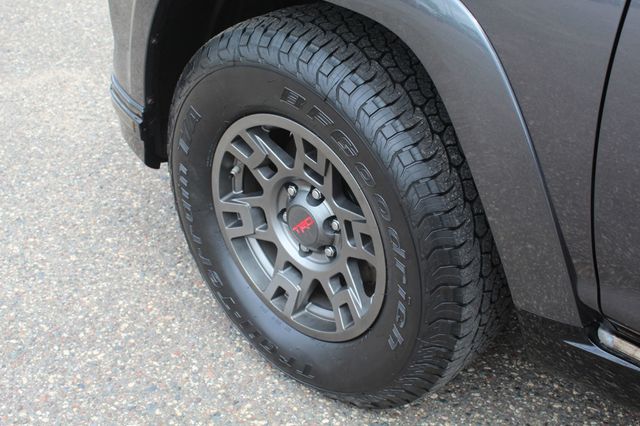 2019 Toyota 4Runner LIMITED NIGHTSHADE LEATHER MOONROOF BRAND NEW BF GOODRICH TIRES - 22877851 - 33