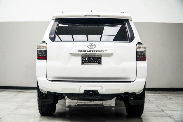 2019 Toyota 4Runner SR5 Premium 2WD - 22929454 - 10