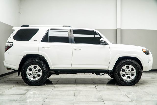 2019 Toyota 4Runner SR5 Premium 2WD - 22929454 - 5