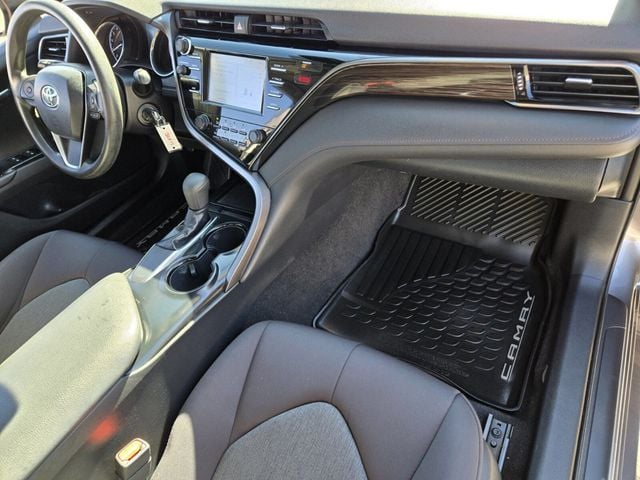 2019 Toyota Camry LE Automatic - 22933242 - 12