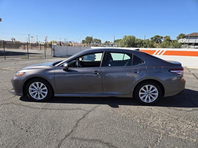 2019 Toyota Camry LE Automatic - 22933242 - 1