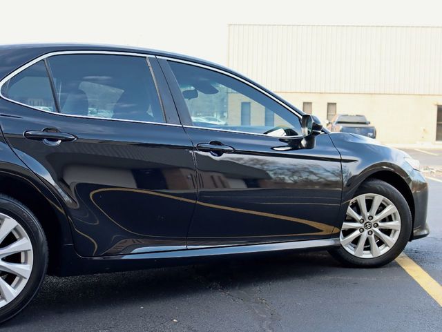 2019 Toyota Camry LE Automatic - 22336462 - 3