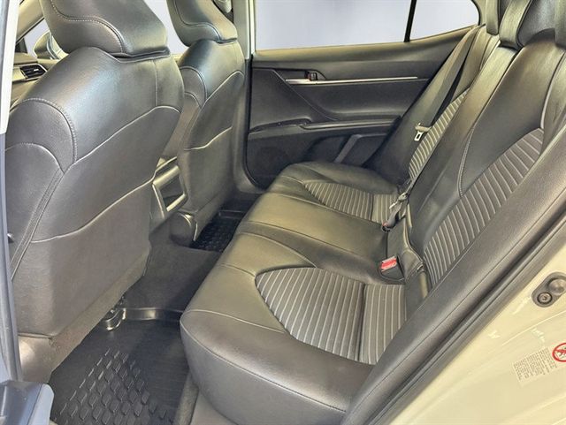 2019 Toyota Camry SE Automatic - 22927658 - 20