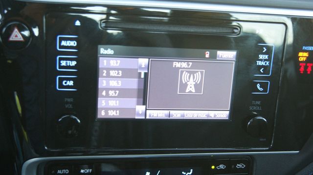 2019 Toyota Corolla 4 NEW TIRES , JUST SERVICED  - 22789544 - 13