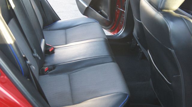 2019 Toyota Corolla 4 NEW TIRES , JUST SERVICED  - 22789544 - 46