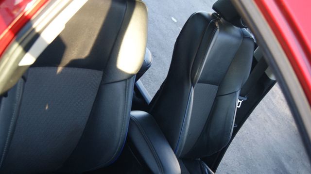 2019 Toyota Corolla 4 NEW TIRES , JUST SERVICED  - 22789544 - 54