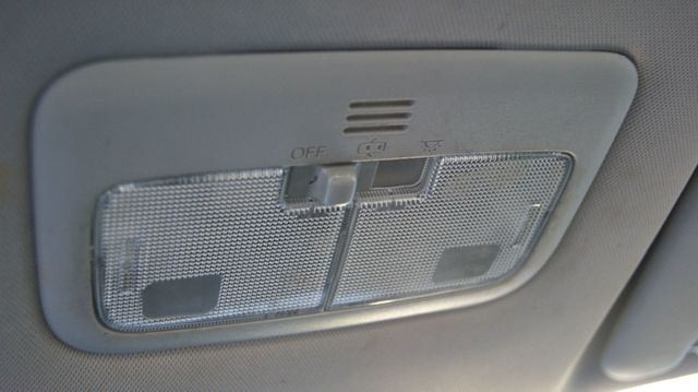 2019 Toyota Corolla 4 NEW TIRES , JUST SERVICED  - 22789544 - 61