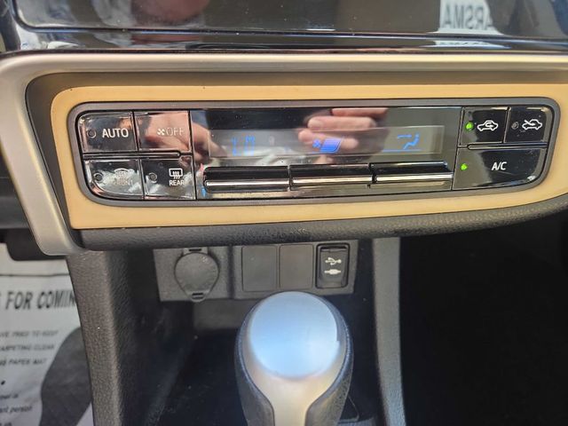 2019 Toyota Corolla LE CVT - 22914665 - 14