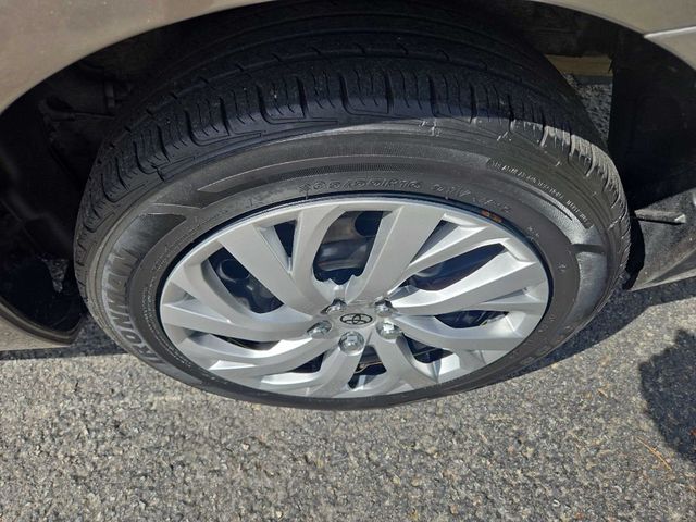 2019 Toyota Corolla LE CVT - 22914665 - 20