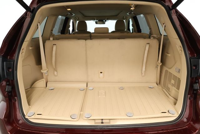 2019 Toyota Highlander Limited Platinum V6 AWD with Seating for Eight - 22906381 - 22